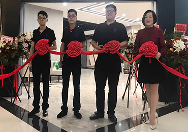 TASSANI塔萨尼上千平展厅亮相浙江绍兴,90后青年才俊强强联合,倾力打造!