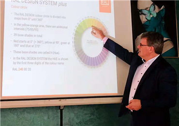 TASSANI艺术涂料展厅动态|德国重量级大咖来一场色彩分享会