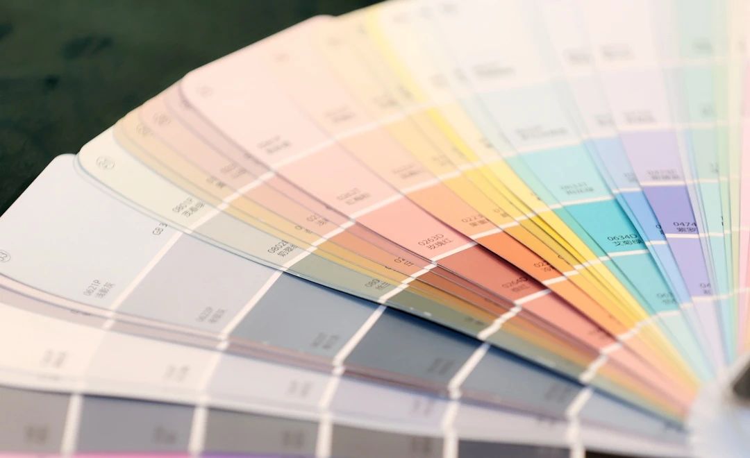 TASSANI塔萨尼 ▏使用纯色涂料,打造个性鲜明的色彩空间